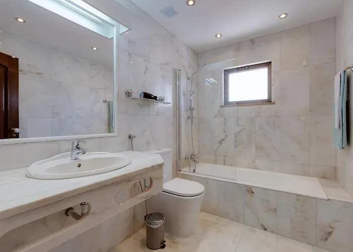 Beachtime - Oura 公寓 *